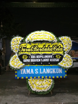 Papan Bunga Duka di Panyabungan Barat